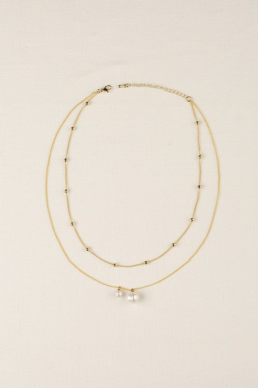 Natural pearl pendant necklace
